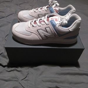 New Balance Men's 574 Essentials